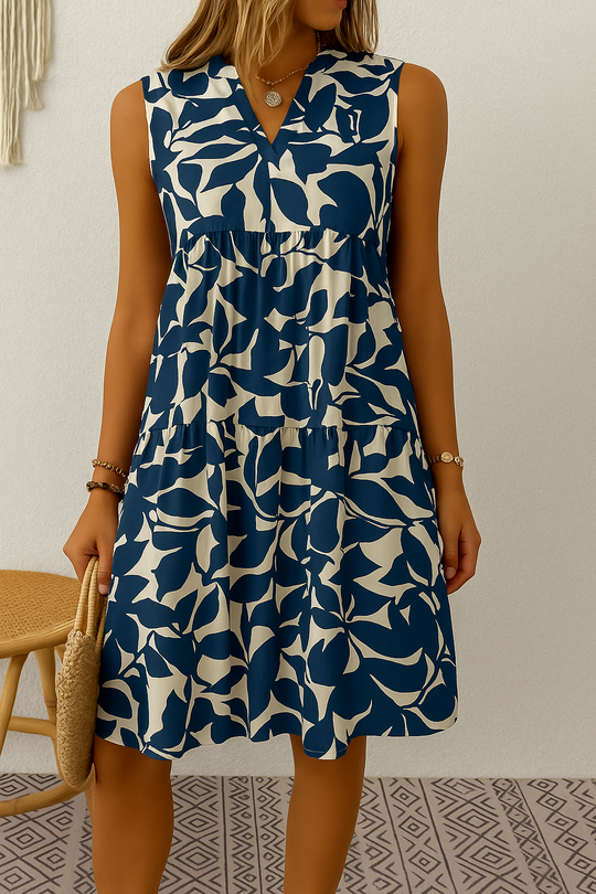Bianca - Mouwloze Jurk met Bladprint
