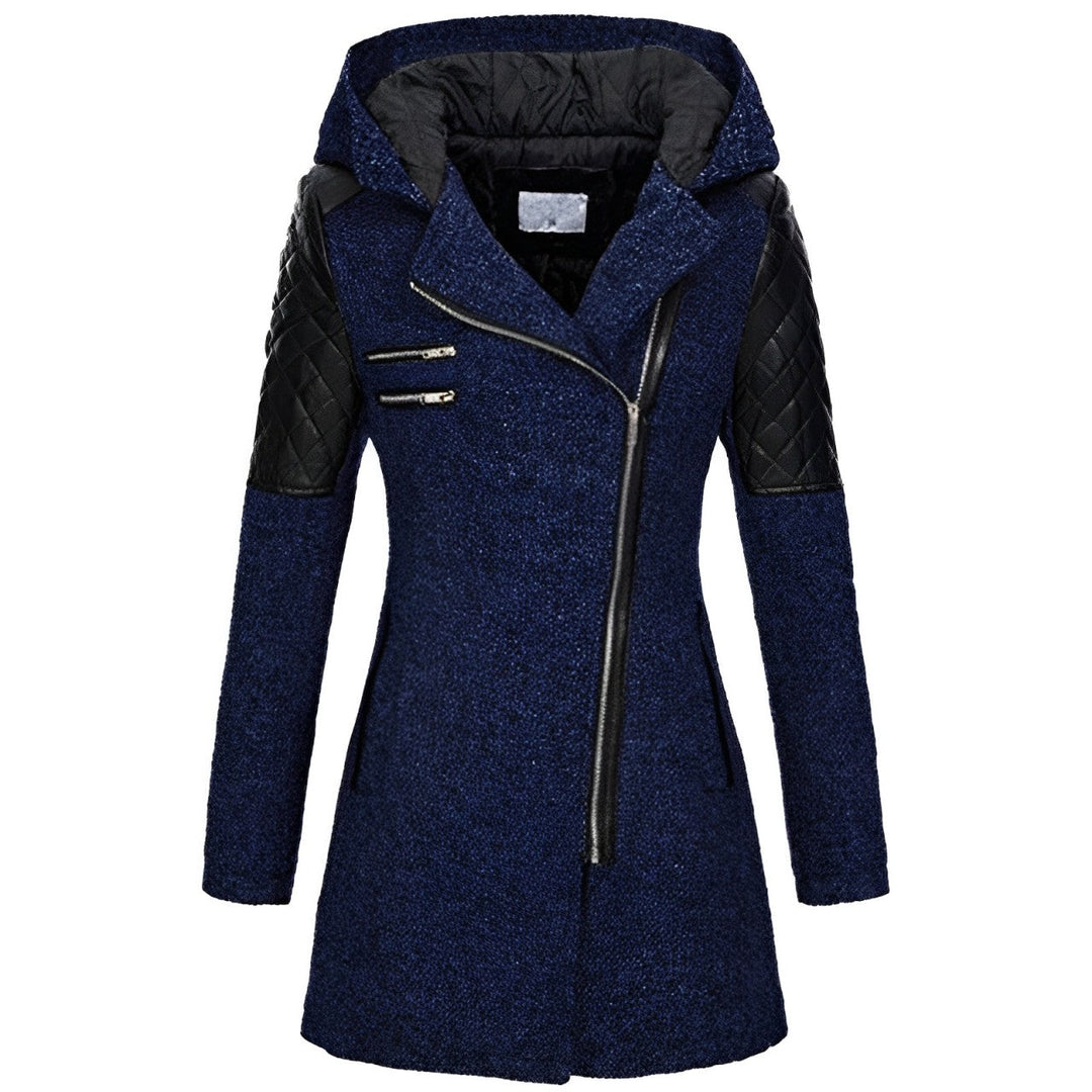 Iris – Gotische winterjas met capuchon voor een unieke look