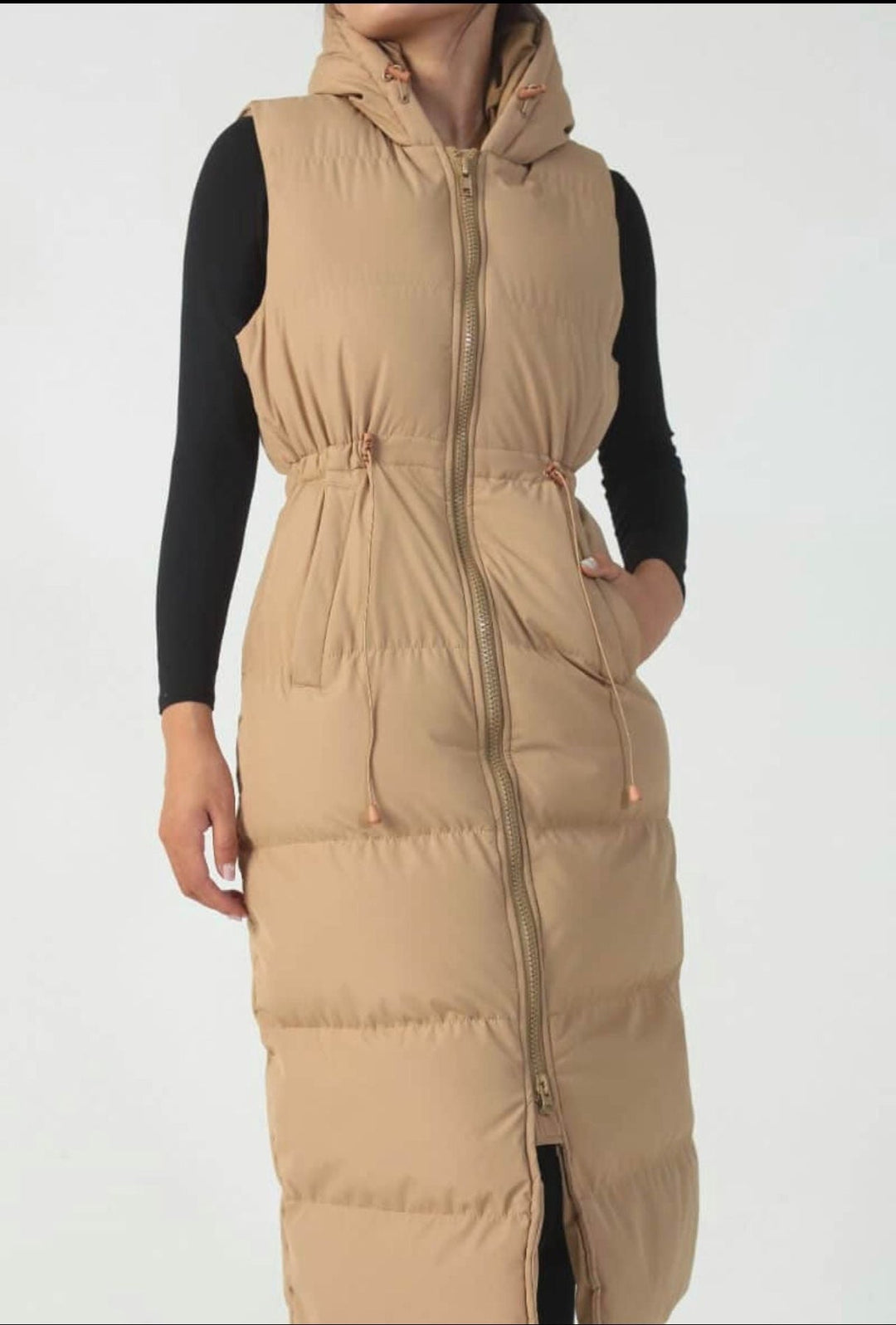 Jolien – Beige gilet met een tijdloos ontwerp