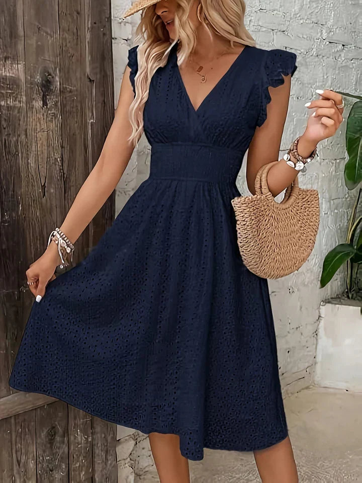 Esther - Broderie Midi Jurk met V-hals