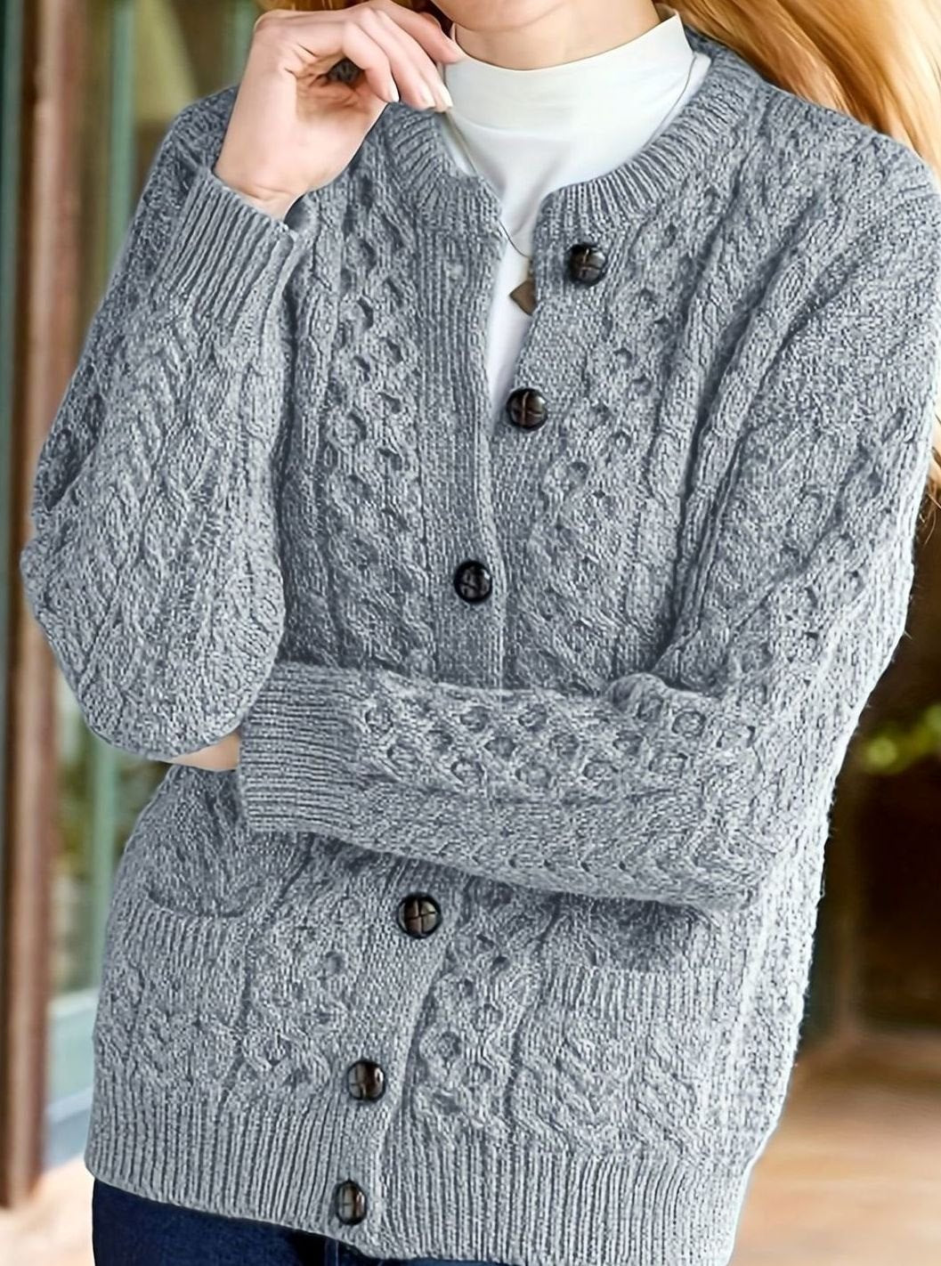 Amanda - Klassiek Kabelgebreid Knopen Vest