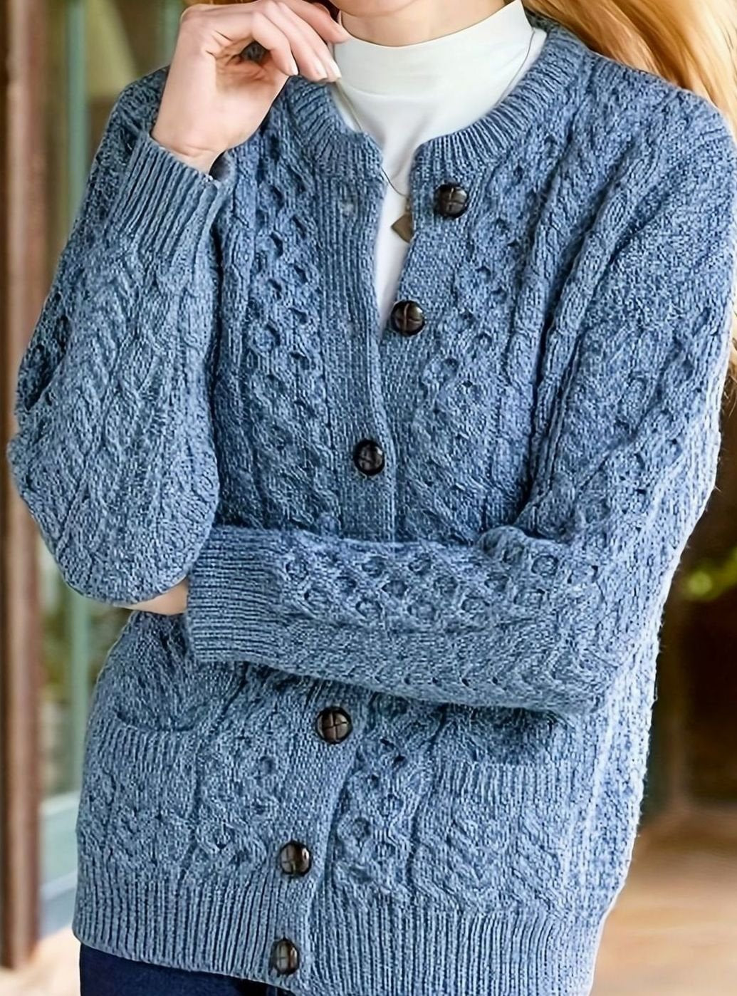 Amanda - Klassiek Kabelgebreid Knopen Vest