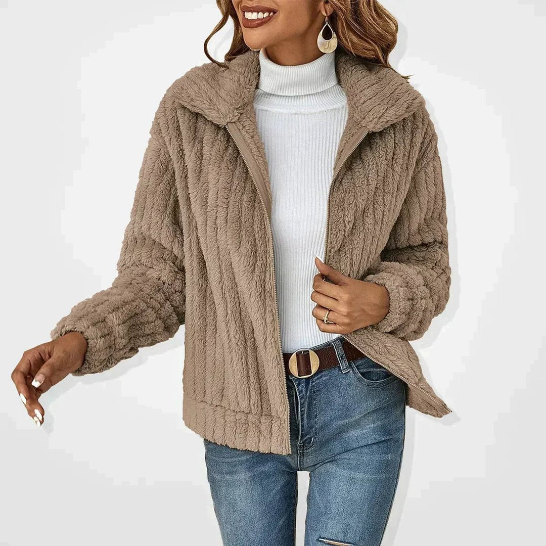 Manon - Elegant Oversized Teddy Vest