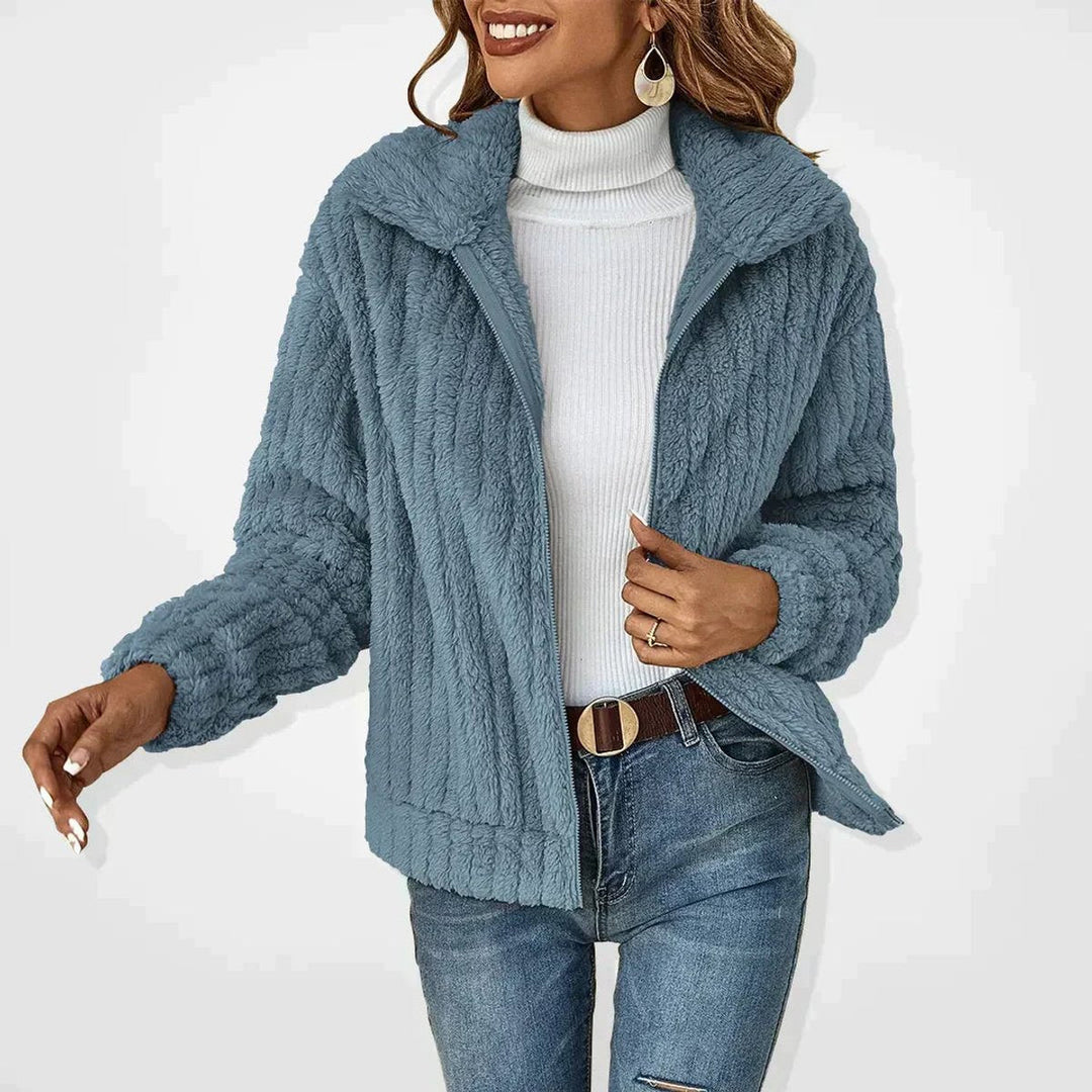 Manon - Elegant Oversized Teddy Vest
